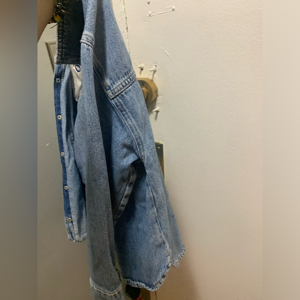 Zara jean jacket used but in great condition